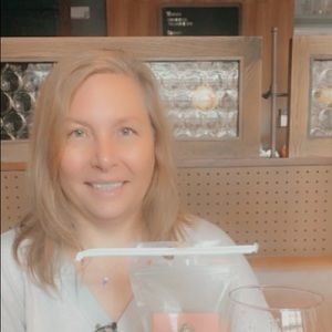 Meet your Posher, Kim